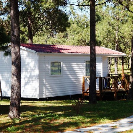 Orbitur Sitava Milfontes Bungalows - Caravan Park Odemira Buitenkant foto